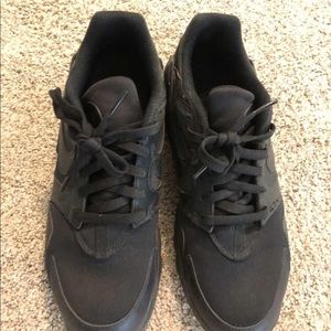 Women’s Nike size 10 shoes